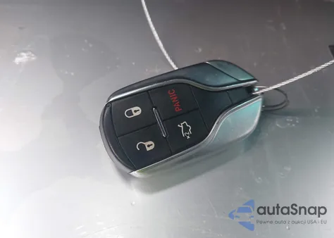 2014 Maserati Ghibli S Q4 z USA, uszkodzony, nr VIN ZAM57RTA6E1125026